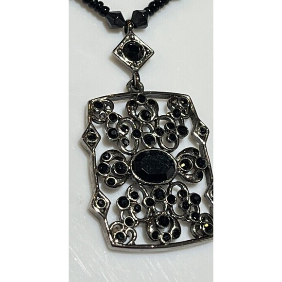 Liz Claiborne Necklace Black Beaded Open Filigree VTG 19" Victorian Goth - Picture 5 of 8
